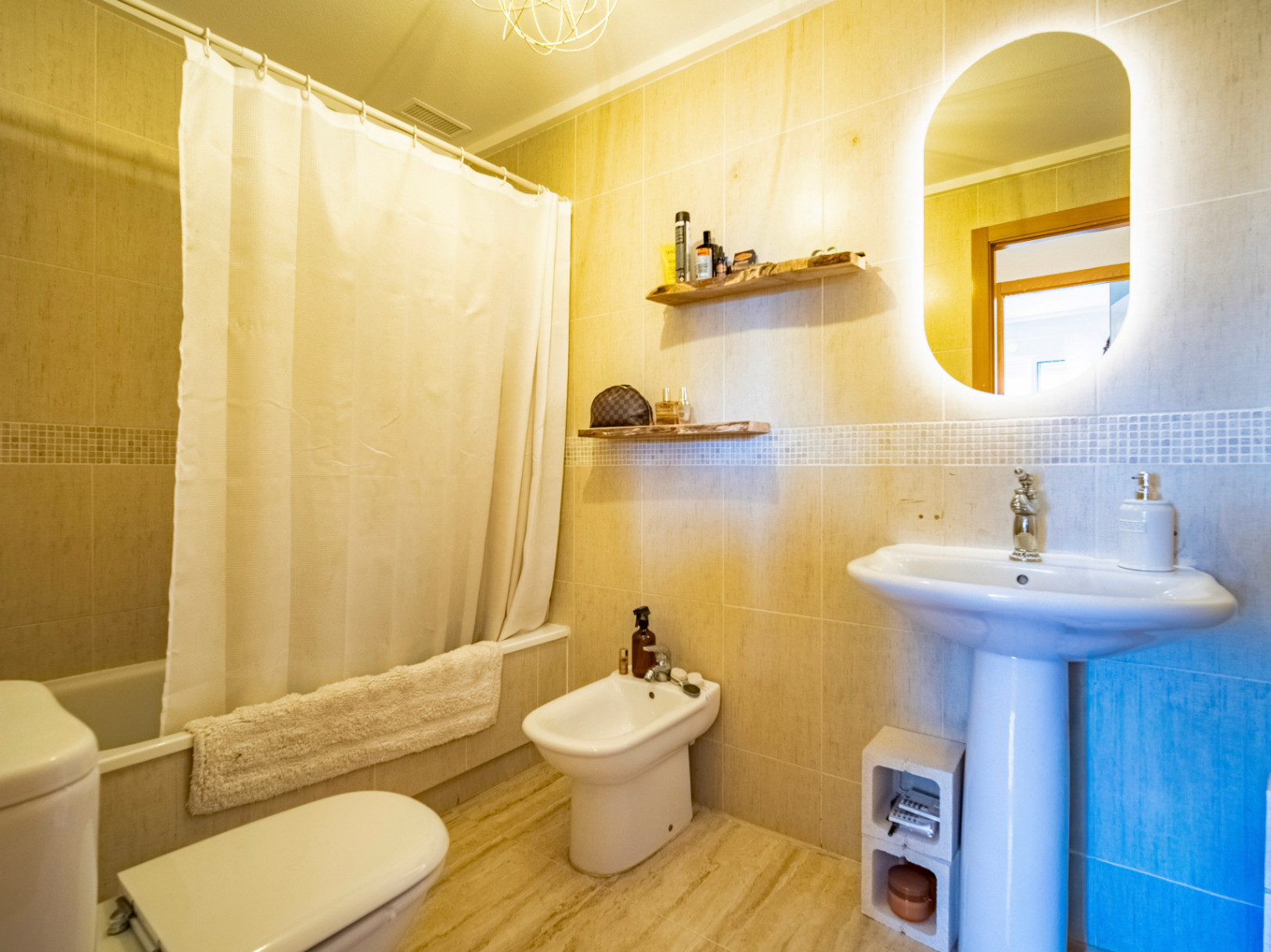 ¡Apartamentos en Benidorm, Playa Poniente!