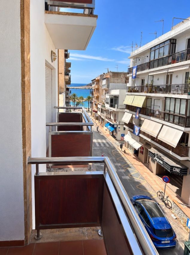 Piso con vistas al mar en el puerto de Jávea