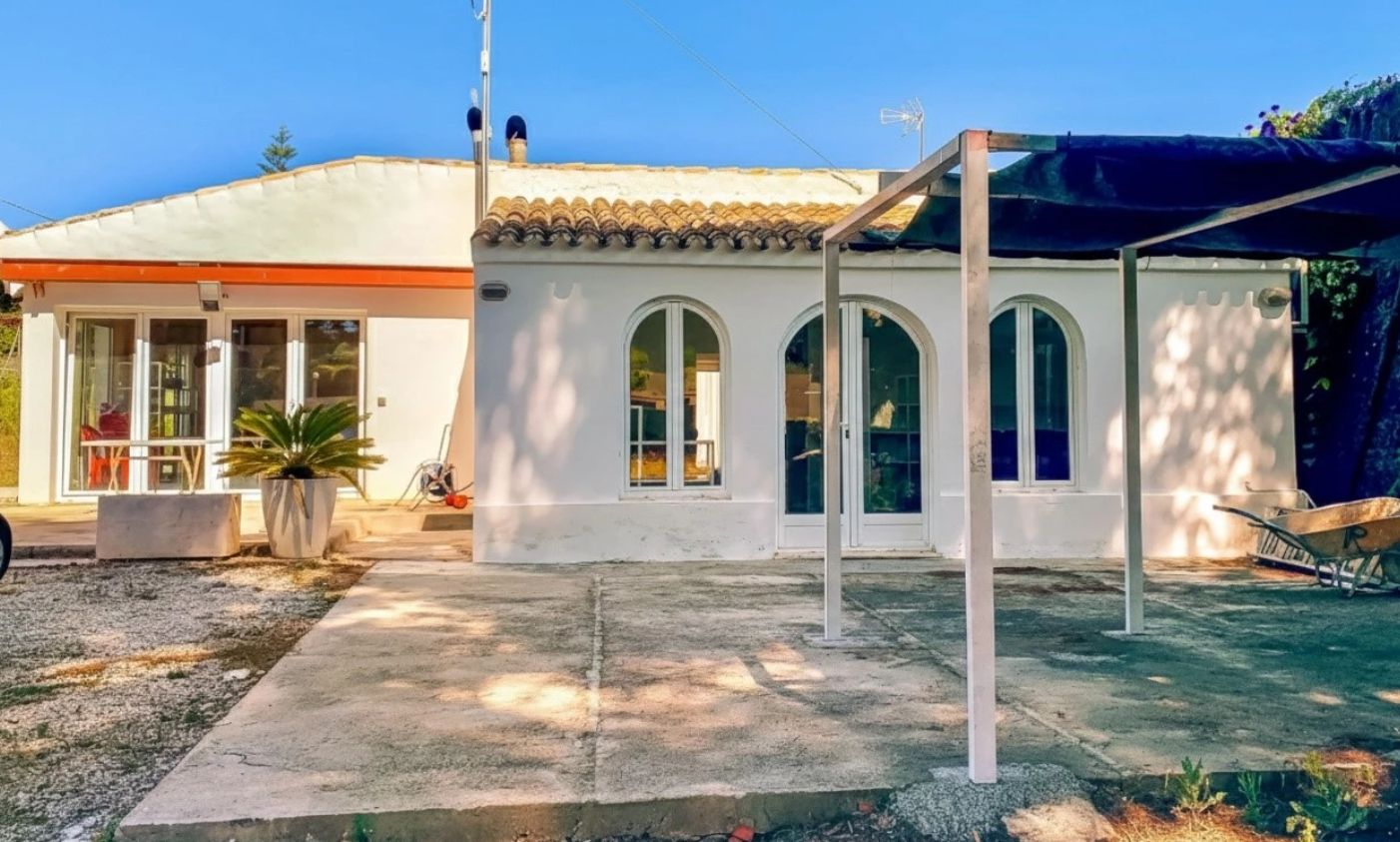 Casa cerca de la playa de Arenal, en Jávea