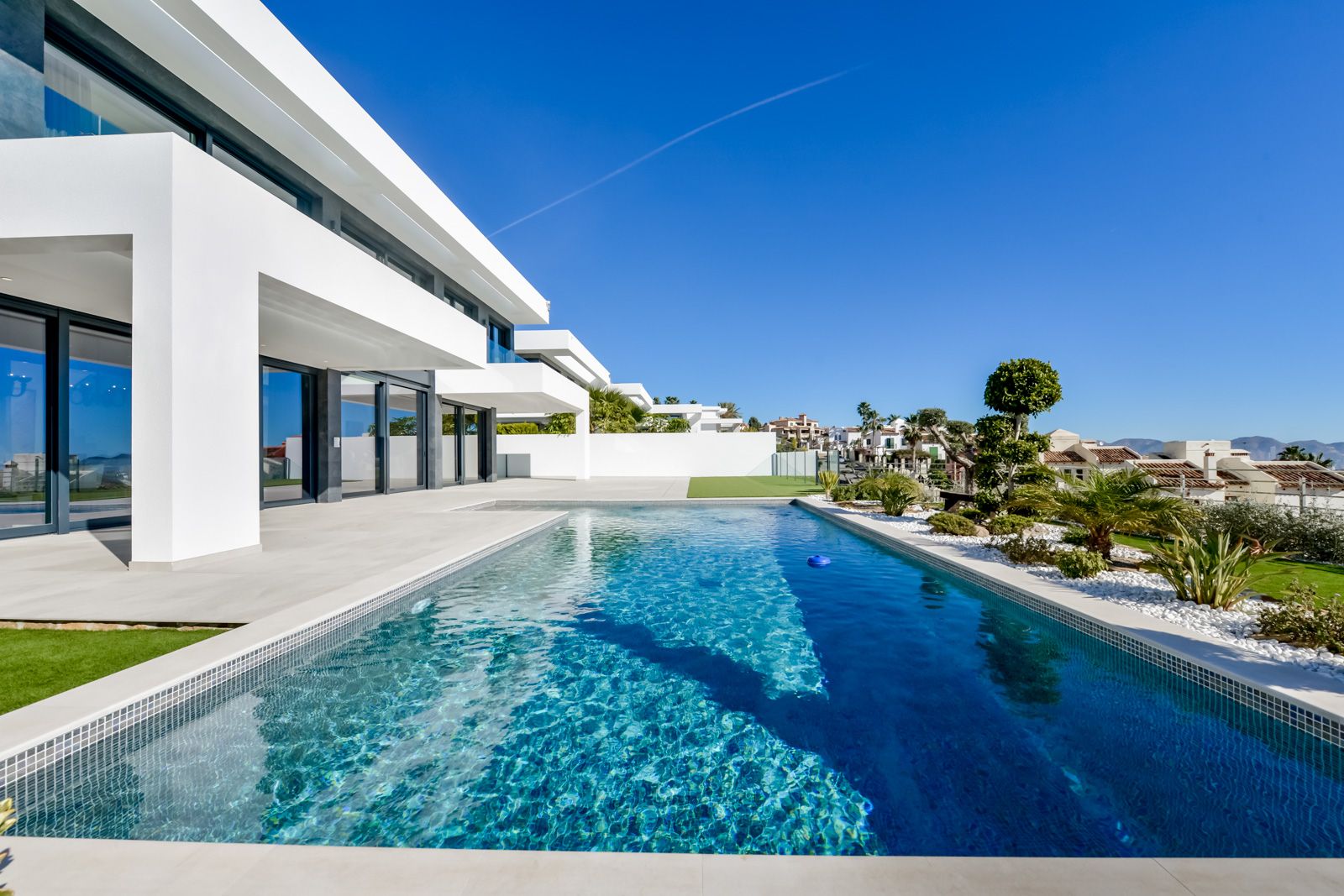 New luxury villas in Benidorm