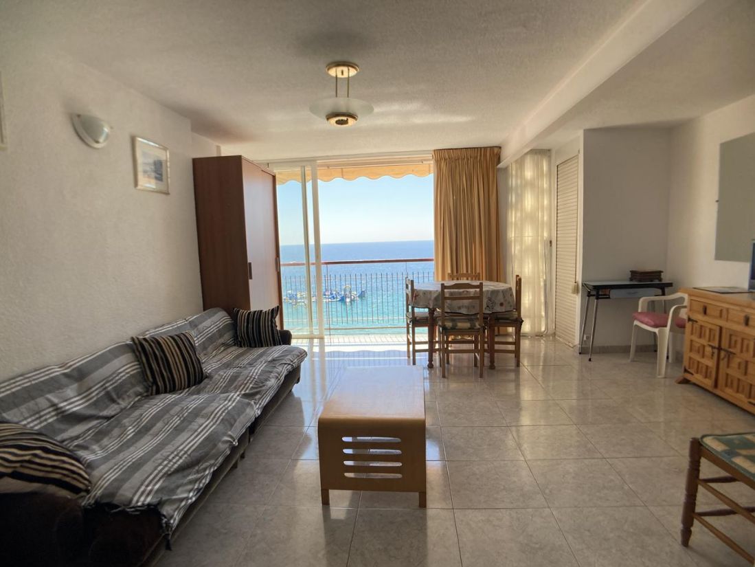 Unique apartment on the first line of the Levante beach