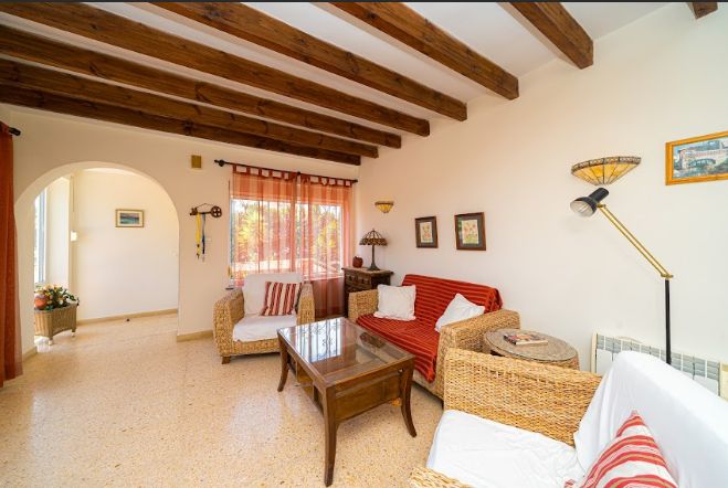 Villa in La Nucia with guest apartment