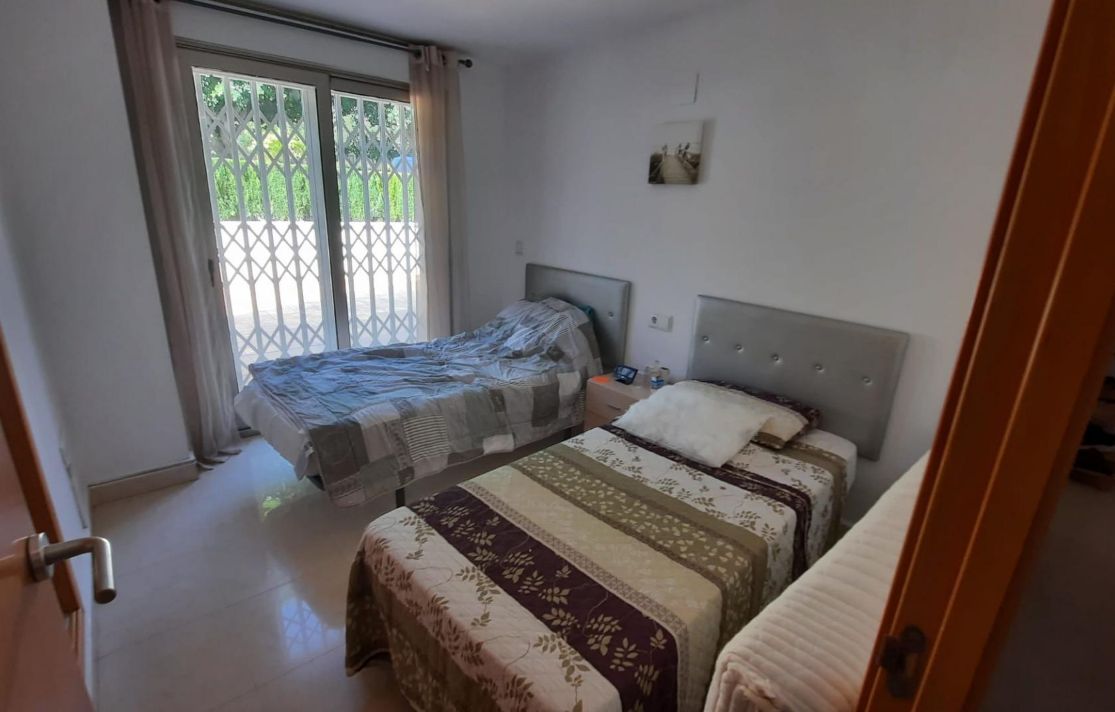 Spacious apartment in Cala Villajoyosa