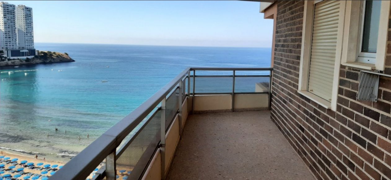Appartement aan het strand van Levante