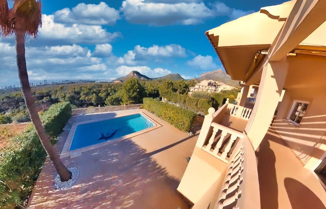 Prachtige villa met privé zwembad
