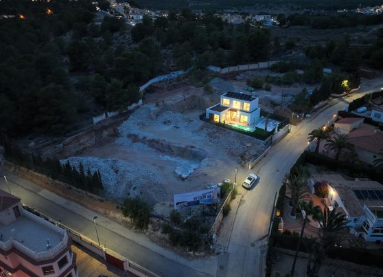 Chalet en Alfas del Pi