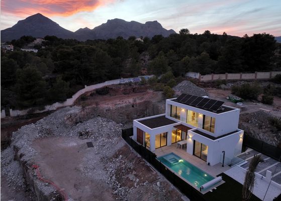 Chalet en Alfas del Pi