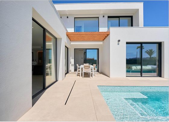 Chalet en Alfas del Pi