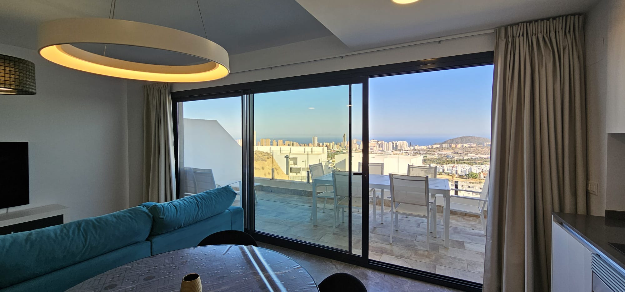 Moderno duplex con vistas al mar en el pueblo de Camporrosso, Golf Bahia, Finestrat, Benidorm, Alicante