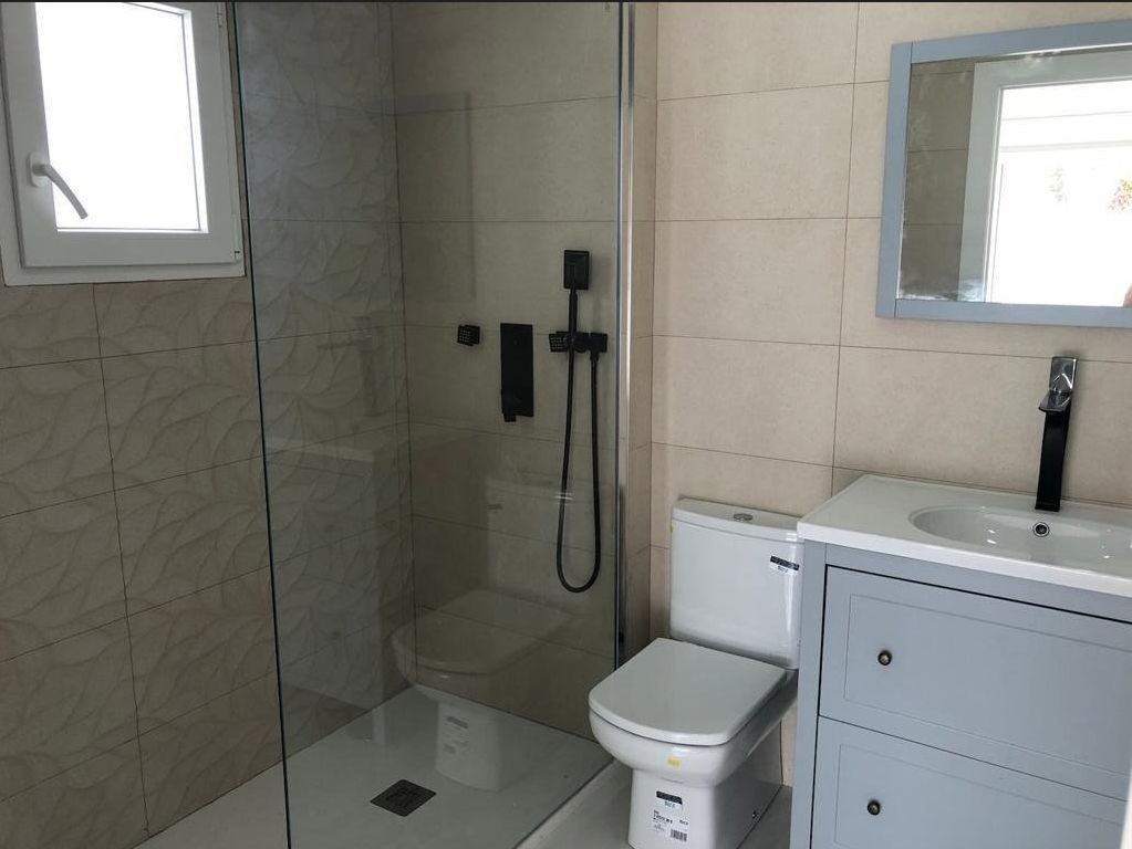 Chalet en Nussia (distrito de Coloma)