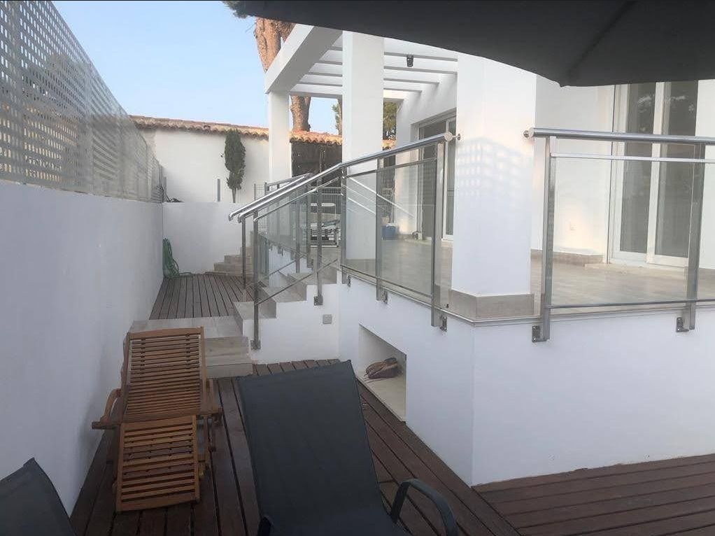 Chalet en Nussia (distrito de Coloma)
