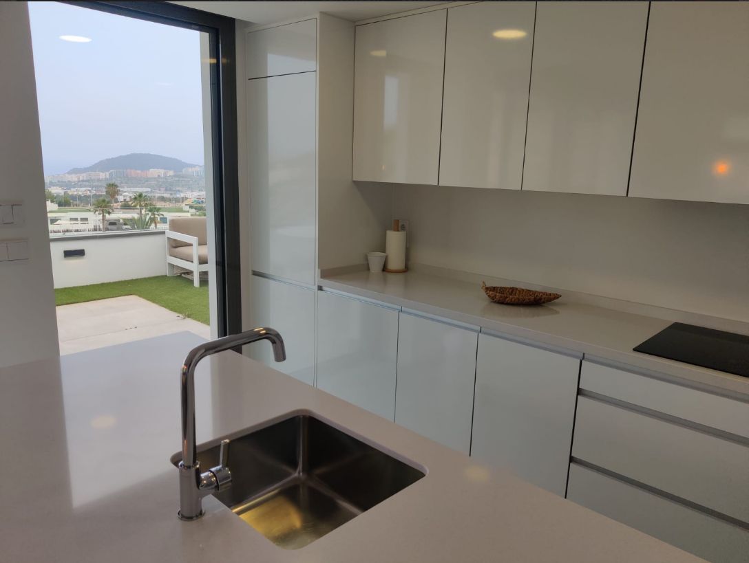 Impresionante piso esquinero en Finestrat