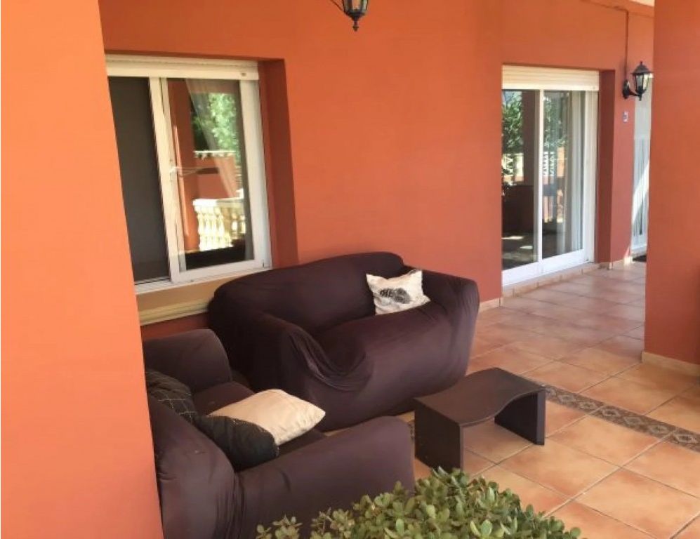 Precioso chalet en Alfas del Pi