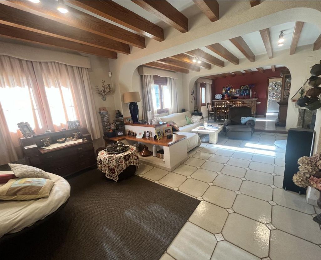 Chalet en Finestrat a pasos del centro.