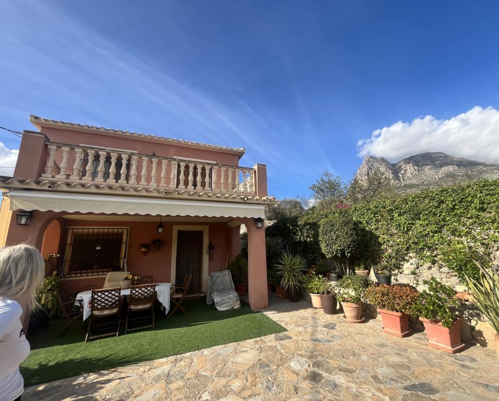 Chalet en Finestrat a pasos del centro.