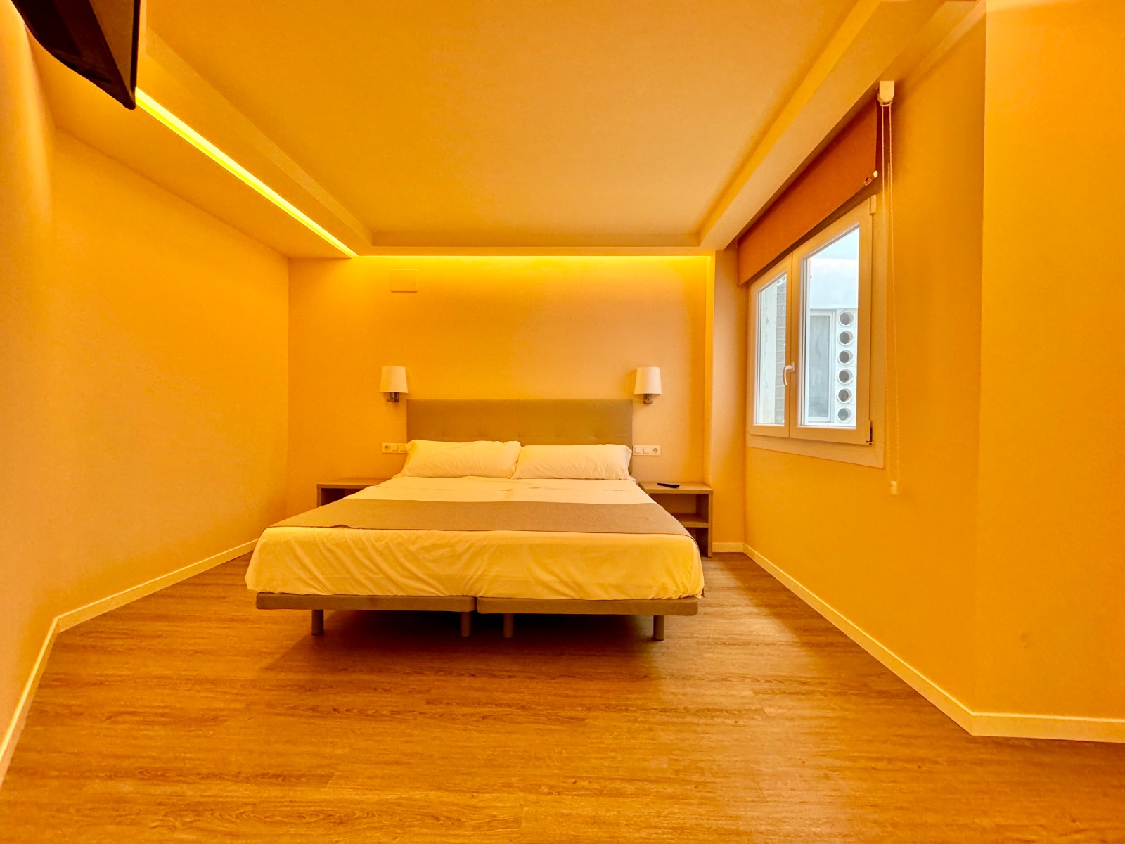 ¡Apartamentos en Altea, 1 línea!