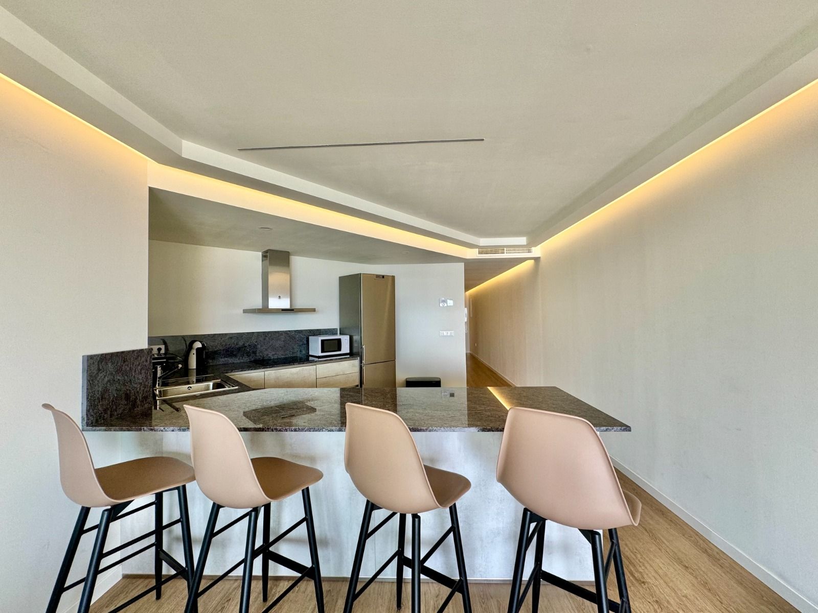 ¡Apartamentos en Altea, 1 línea!