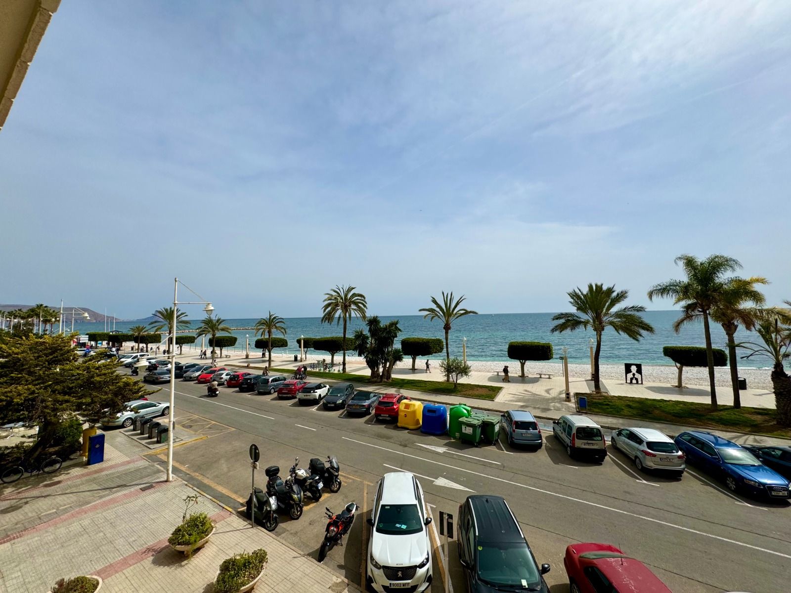 ¡Apartamentos en Altea, 1 línea!