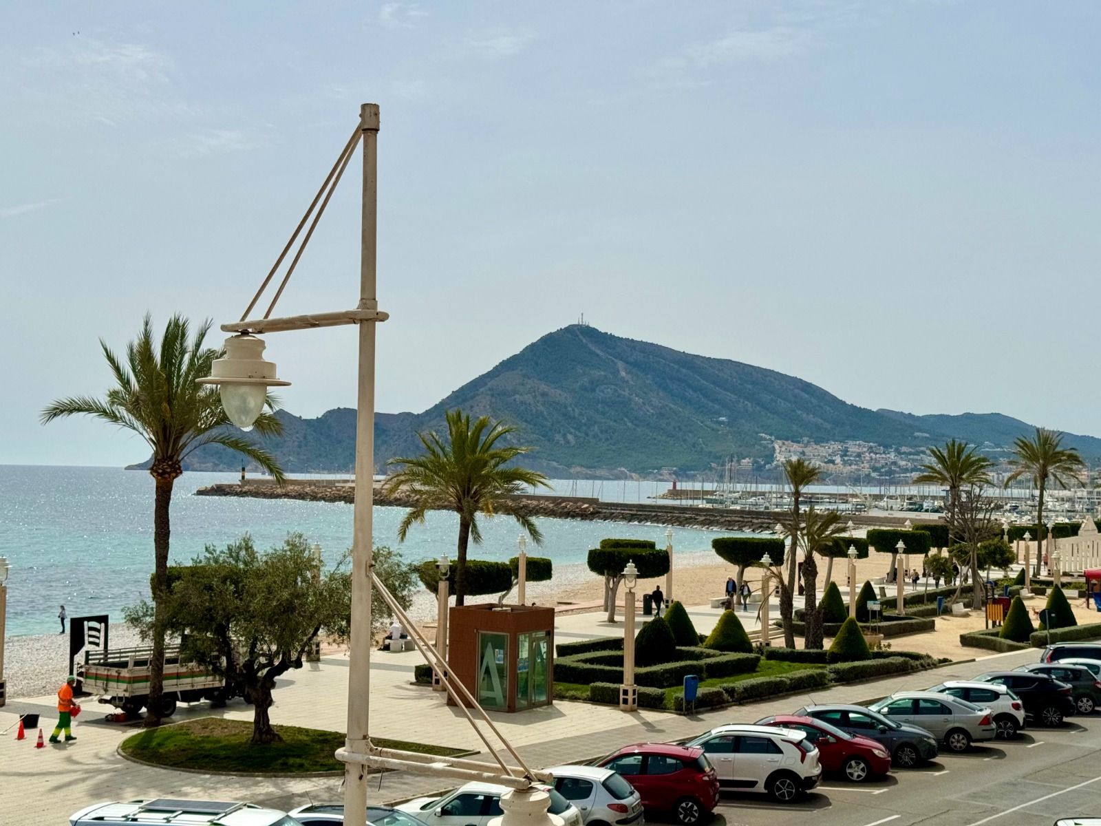 ¡Apartamentos en Altea, 1 línea!