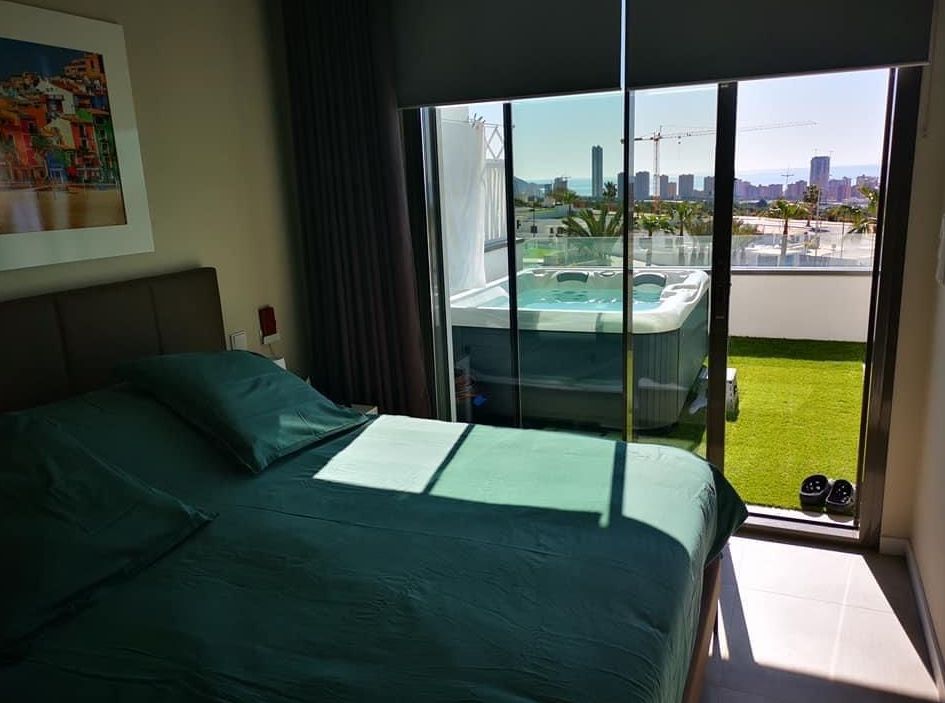 APARTAMENTOS EN PROPIEDAD EN FINESTRAT - SEASCAPE