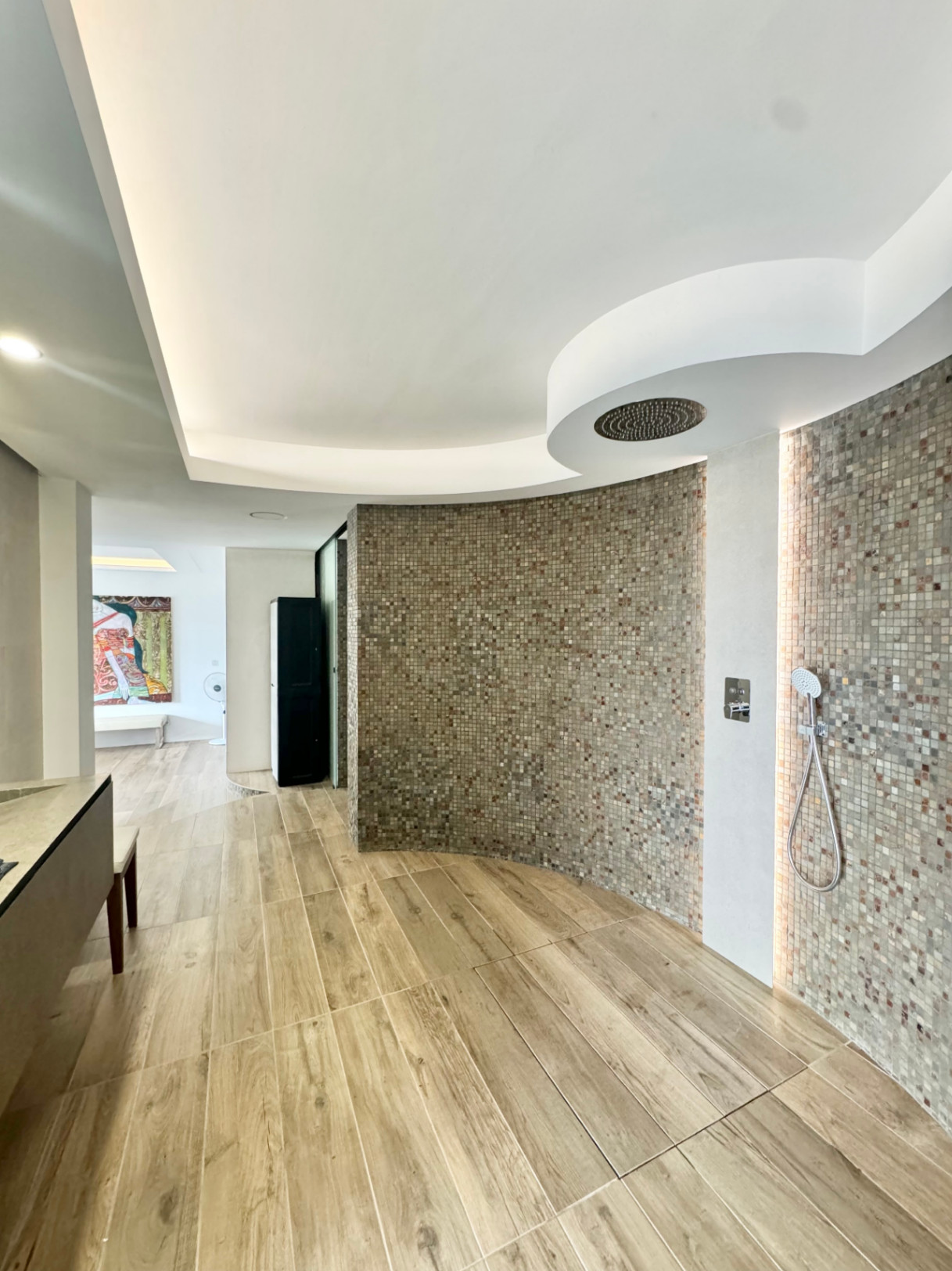 VILLA DE DISEÑO CON IMPRESIONANTES VISTAS AL MAR