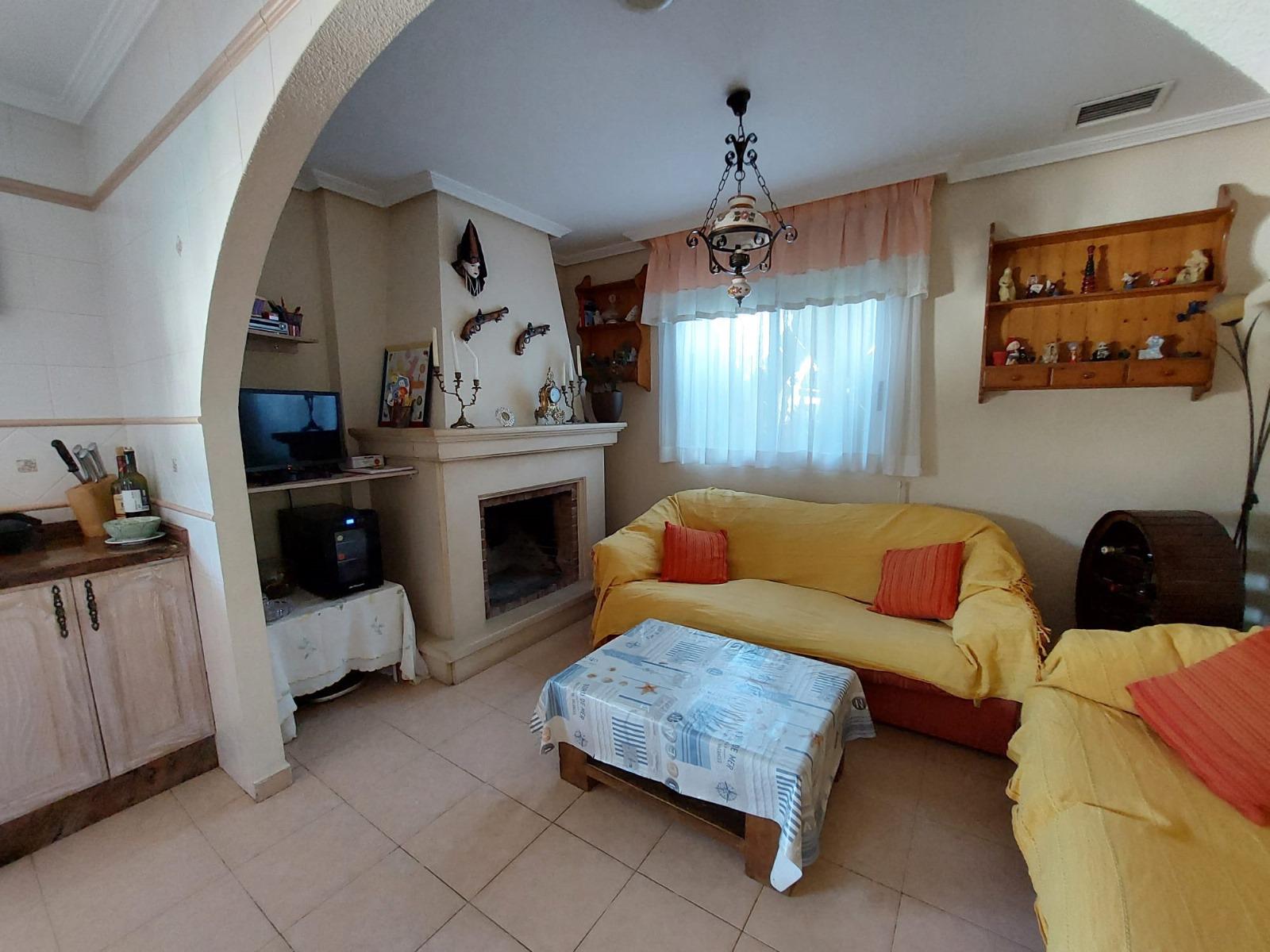 Chalet con piscina en Busot