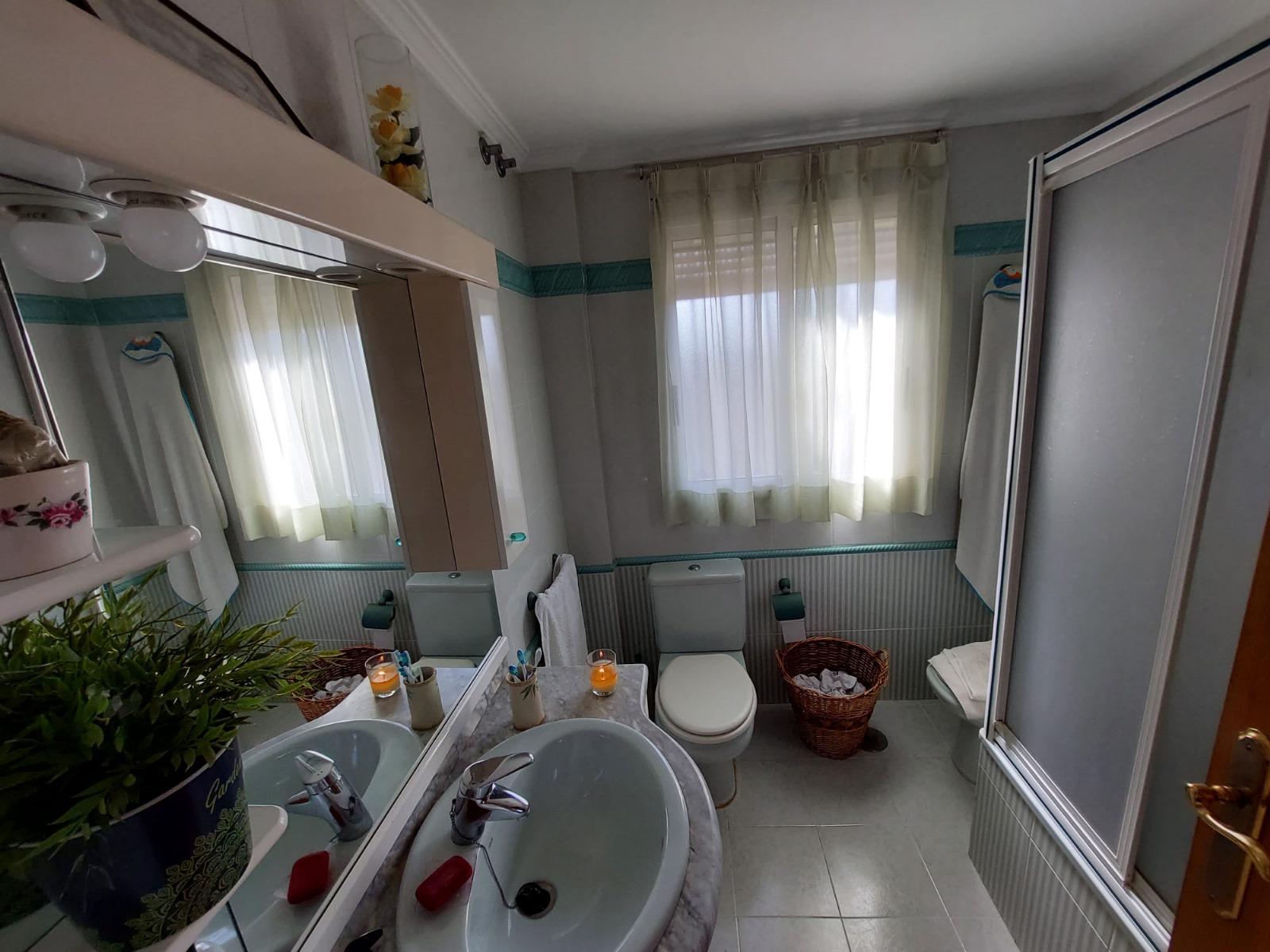 Chalet con piscina en Busot