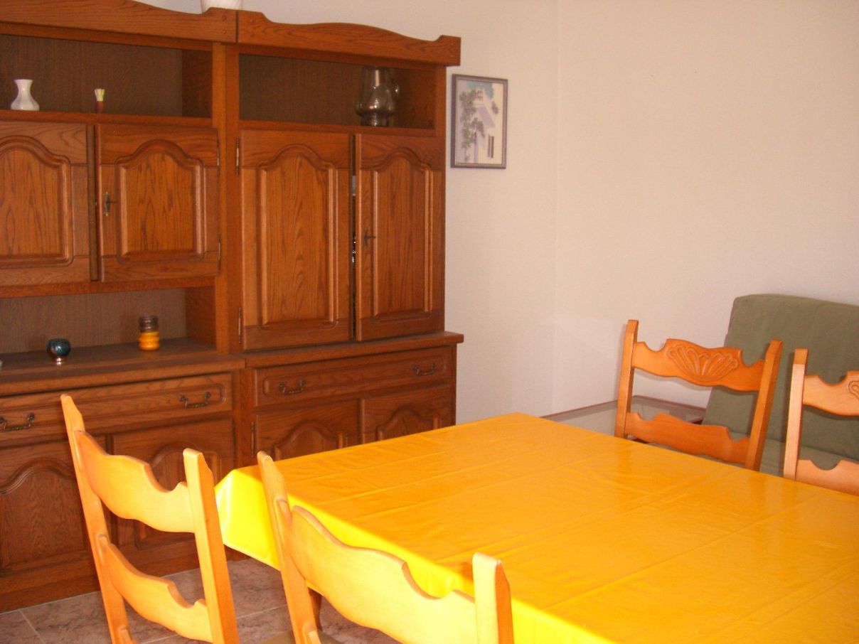 CHALET EN BUSOT