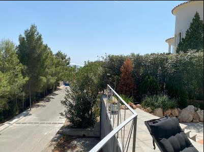 Villa situada en una gran parcela en Altea