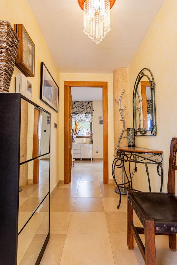 CHALET CON VISTAS EN ALTEA