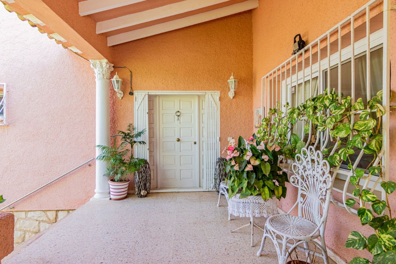 VILLA I ALBIR