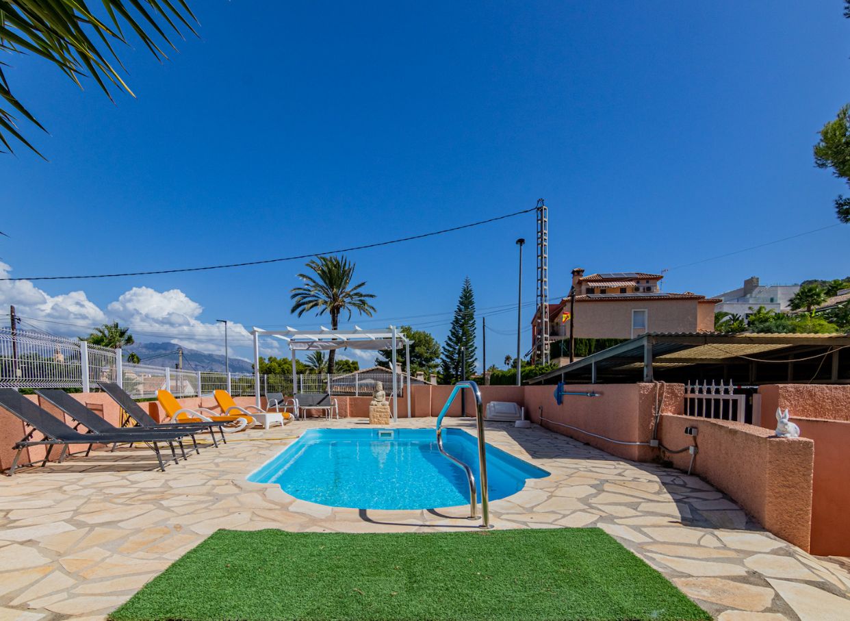 VILLA I ALBIR