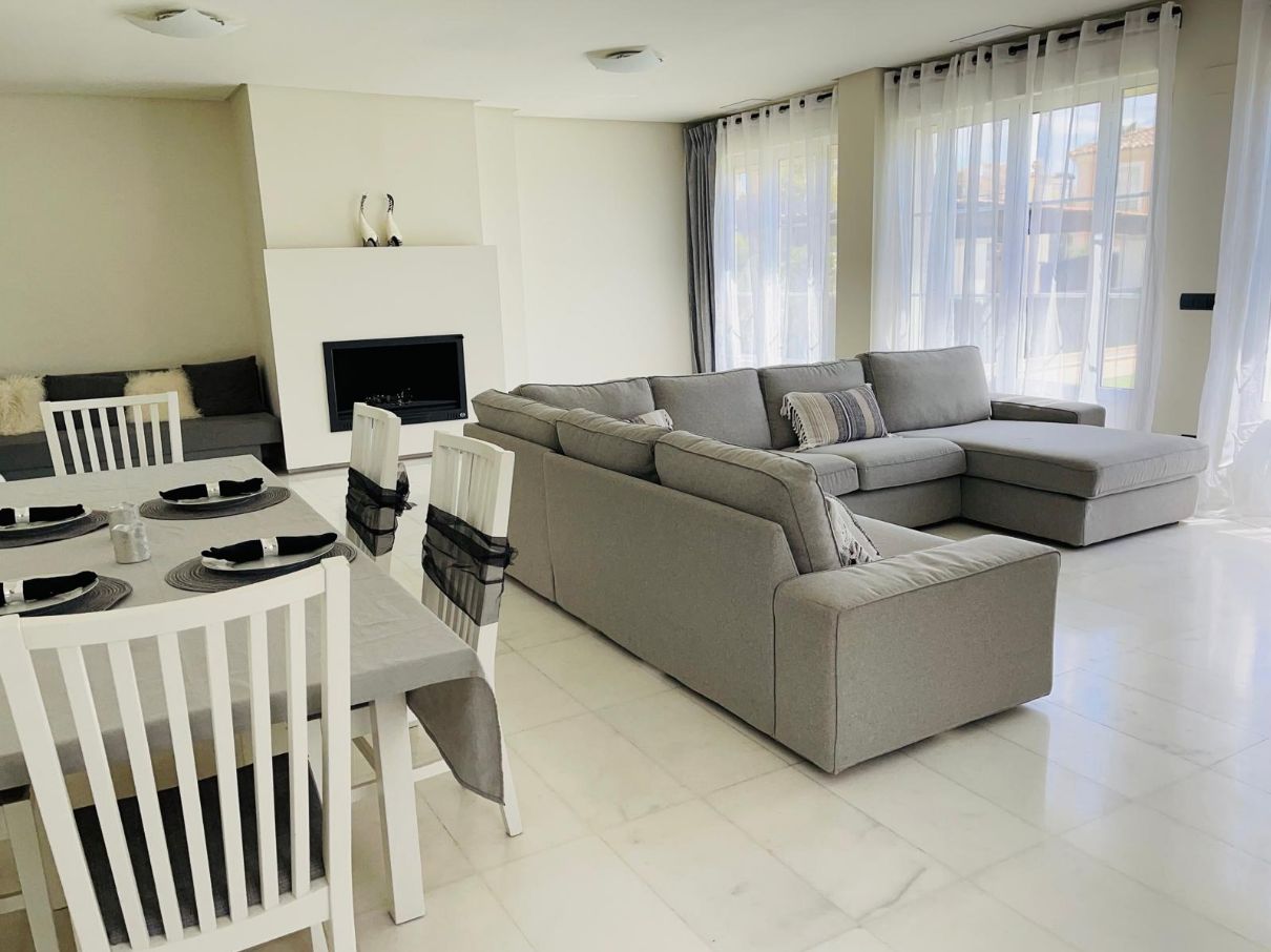 Chalet en Golf Bahía