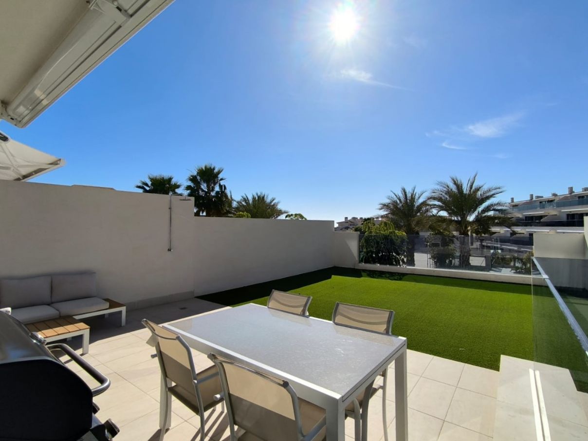 Apartamento  en  Finestrat