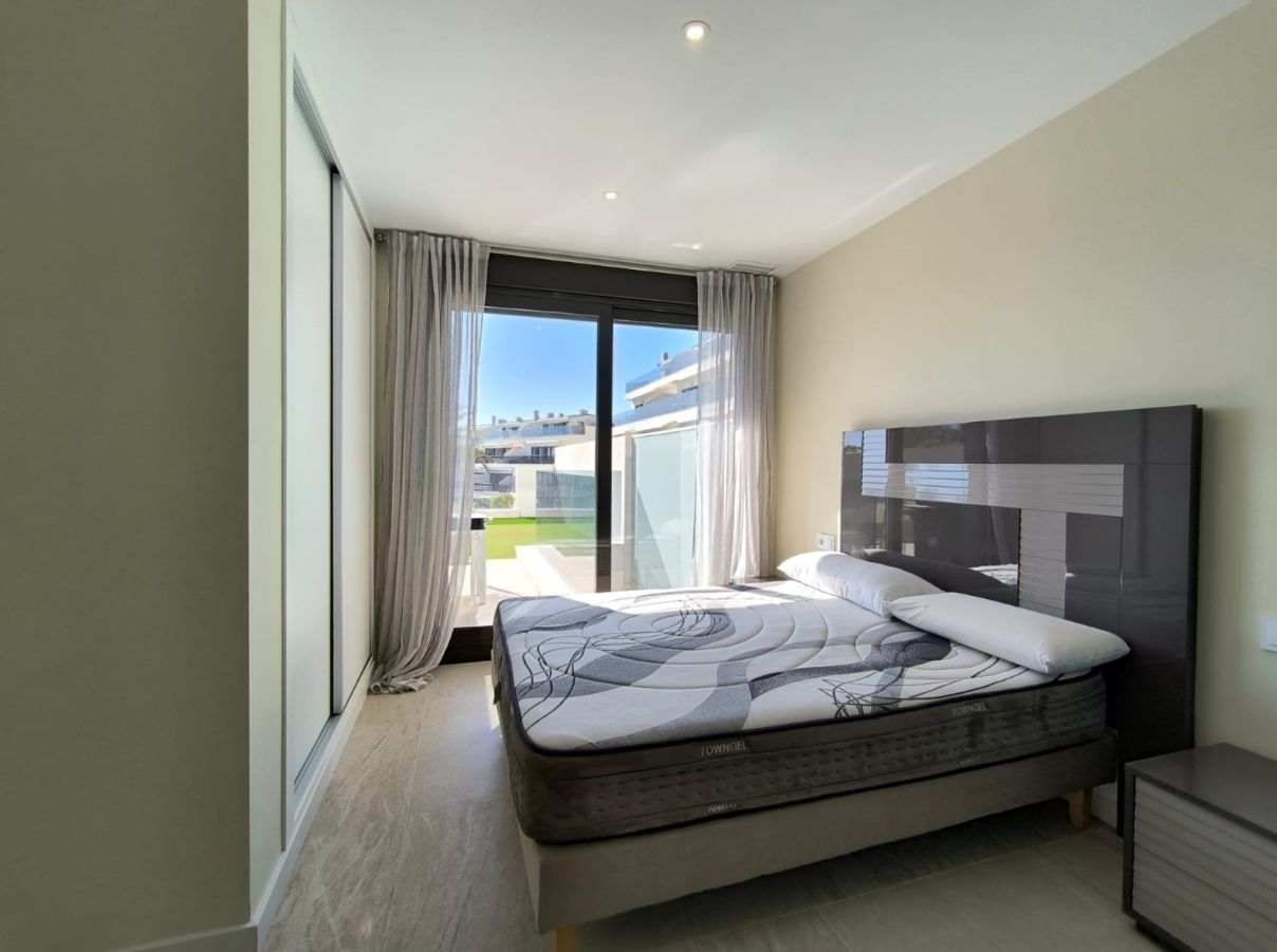 Apartamento  en  Finestrat