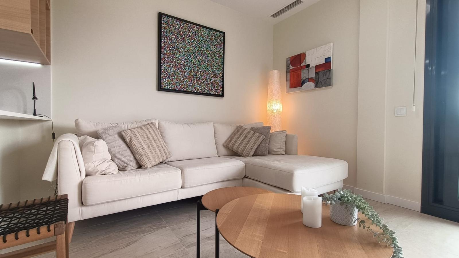 ¡Estupendo piso en Finestrat!