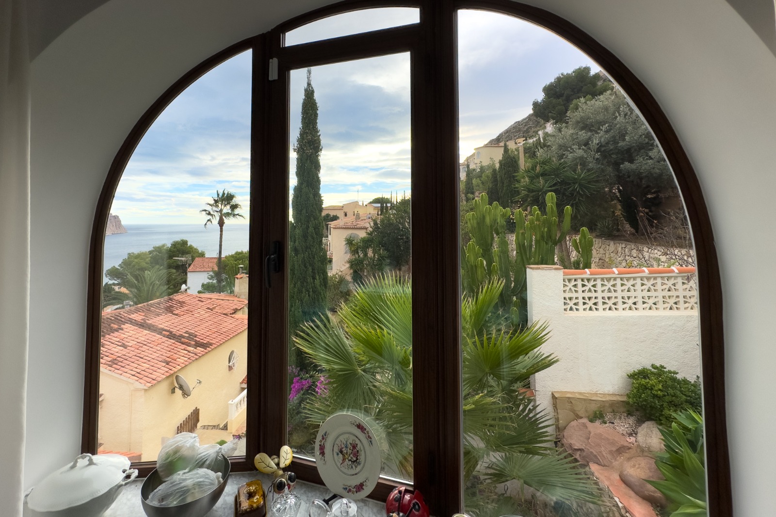 Magnífica villa con vistas panorámicas al mar Mediterráneo y al Peñón de Ifach