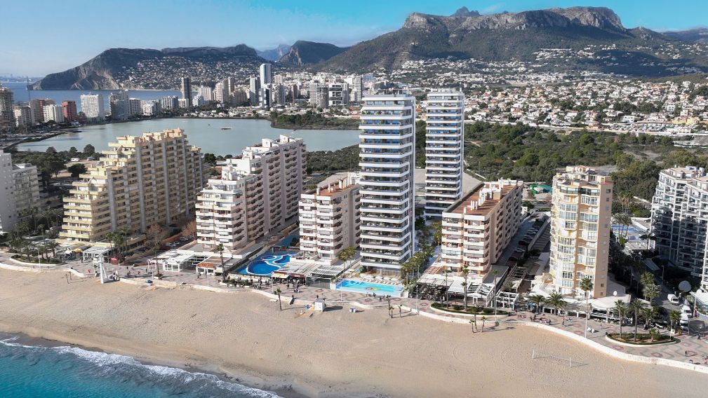 ¡Apartamentos en Calpe 1ª línea!