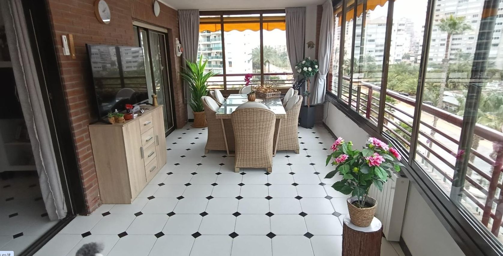 Piso con vistas al mar