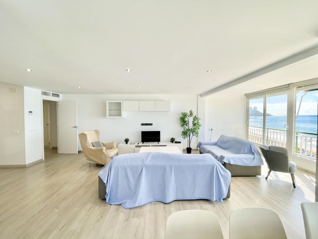 Piso en Benidorm, en primera línea de costa