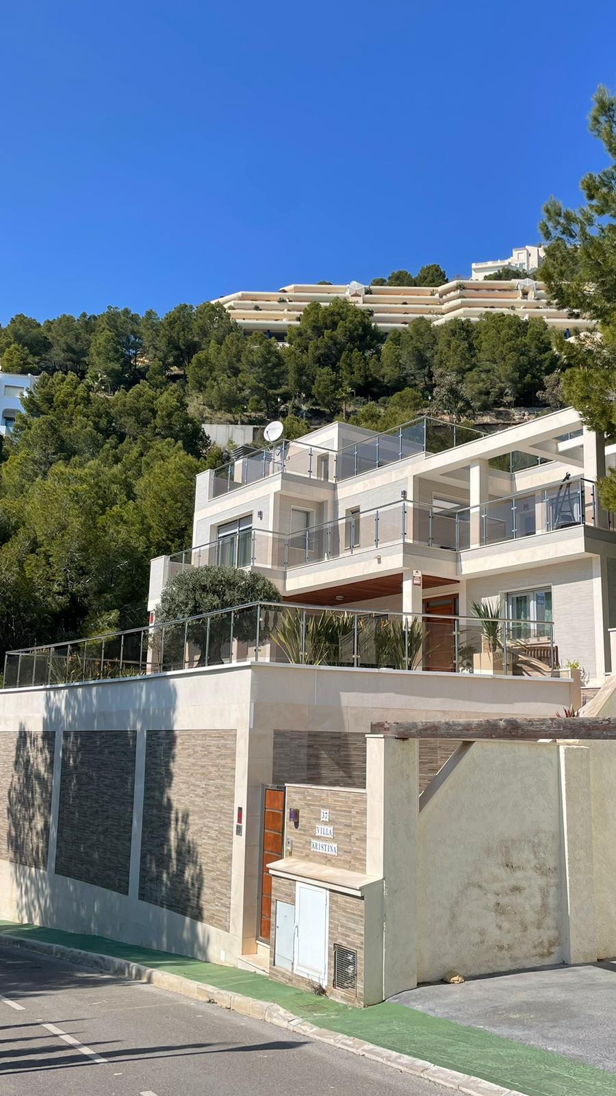 Excelente chalet en Altea Hills.