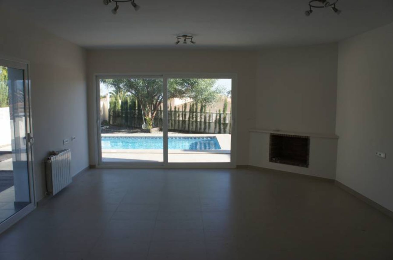 Chalet independiente en Alfas del Pi