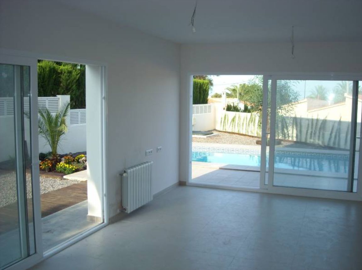 Chalet independiente en Alfas del Pi