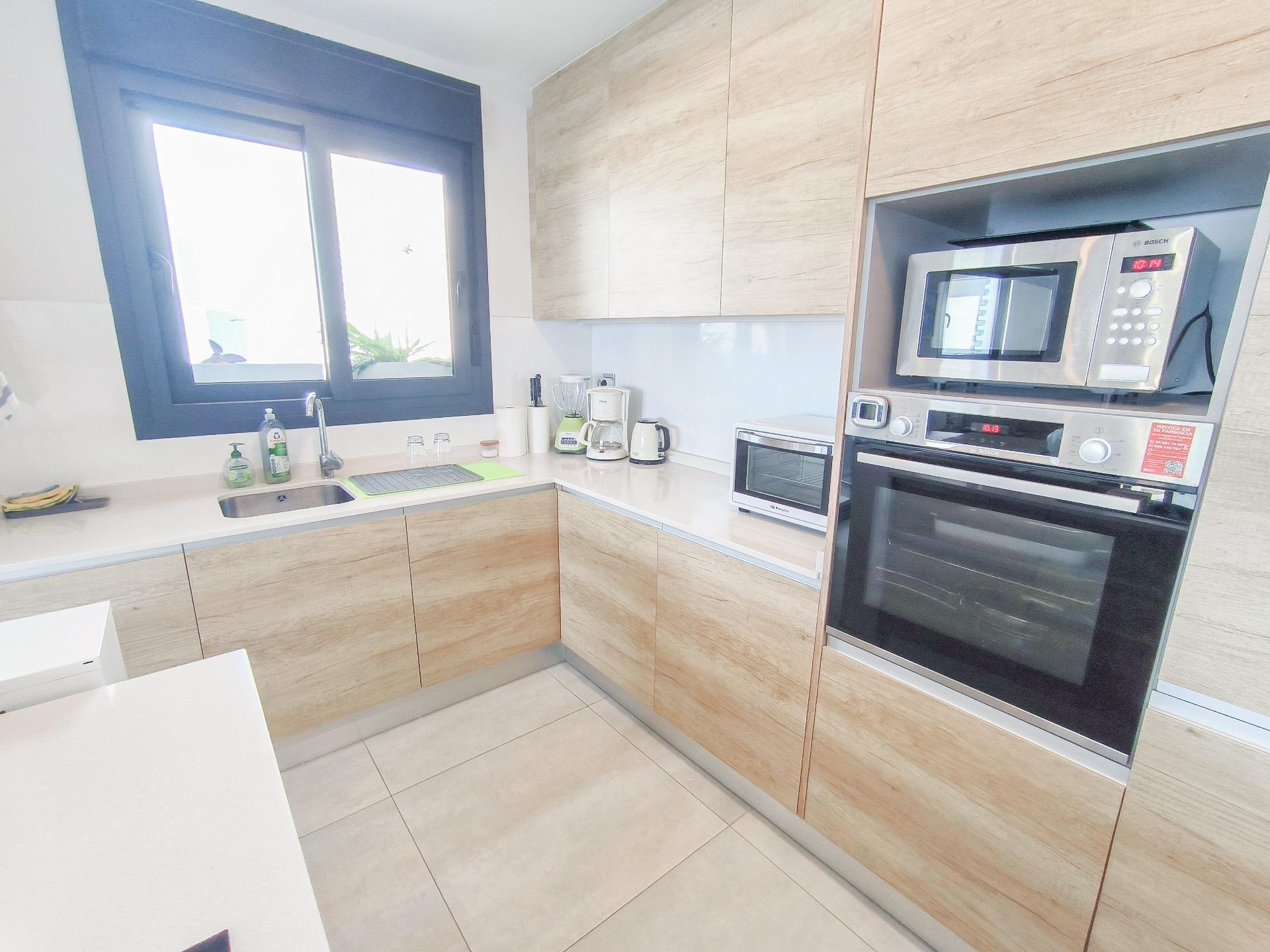 Apartamento de lujo en esquina, Playa de Poniente, Benidorm