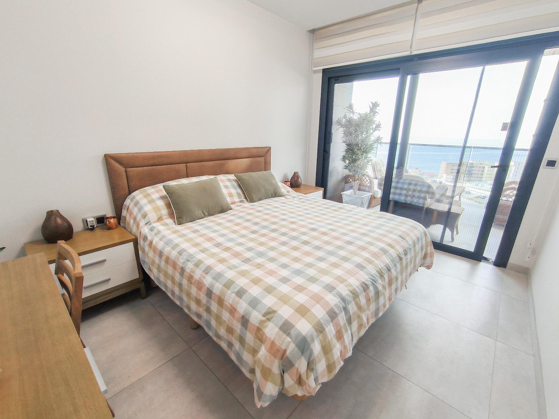 Apartamento de lujo en esquina, Playa de Poniente, Benidorm