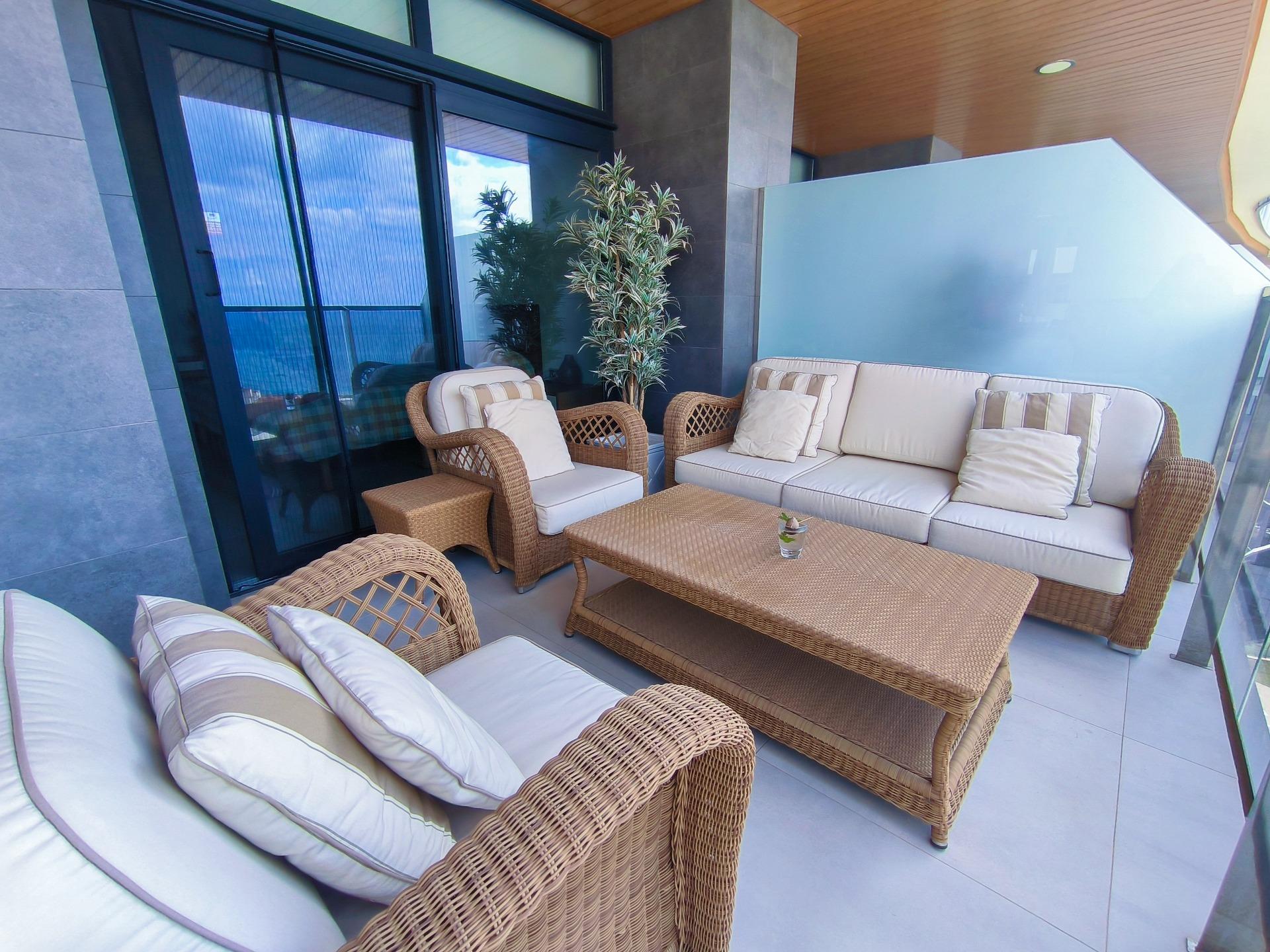 Apartamento de lujo en esquina, Playa de Poniente, Benidorm
