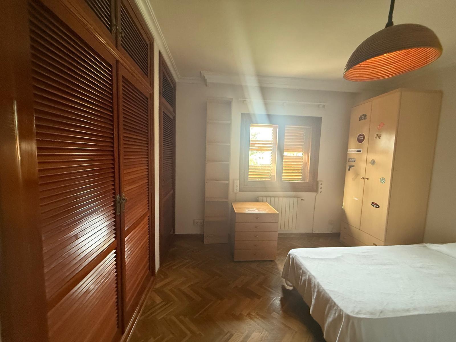 CASA INDEPENDIENTE EN PUEBLO LEVANTE