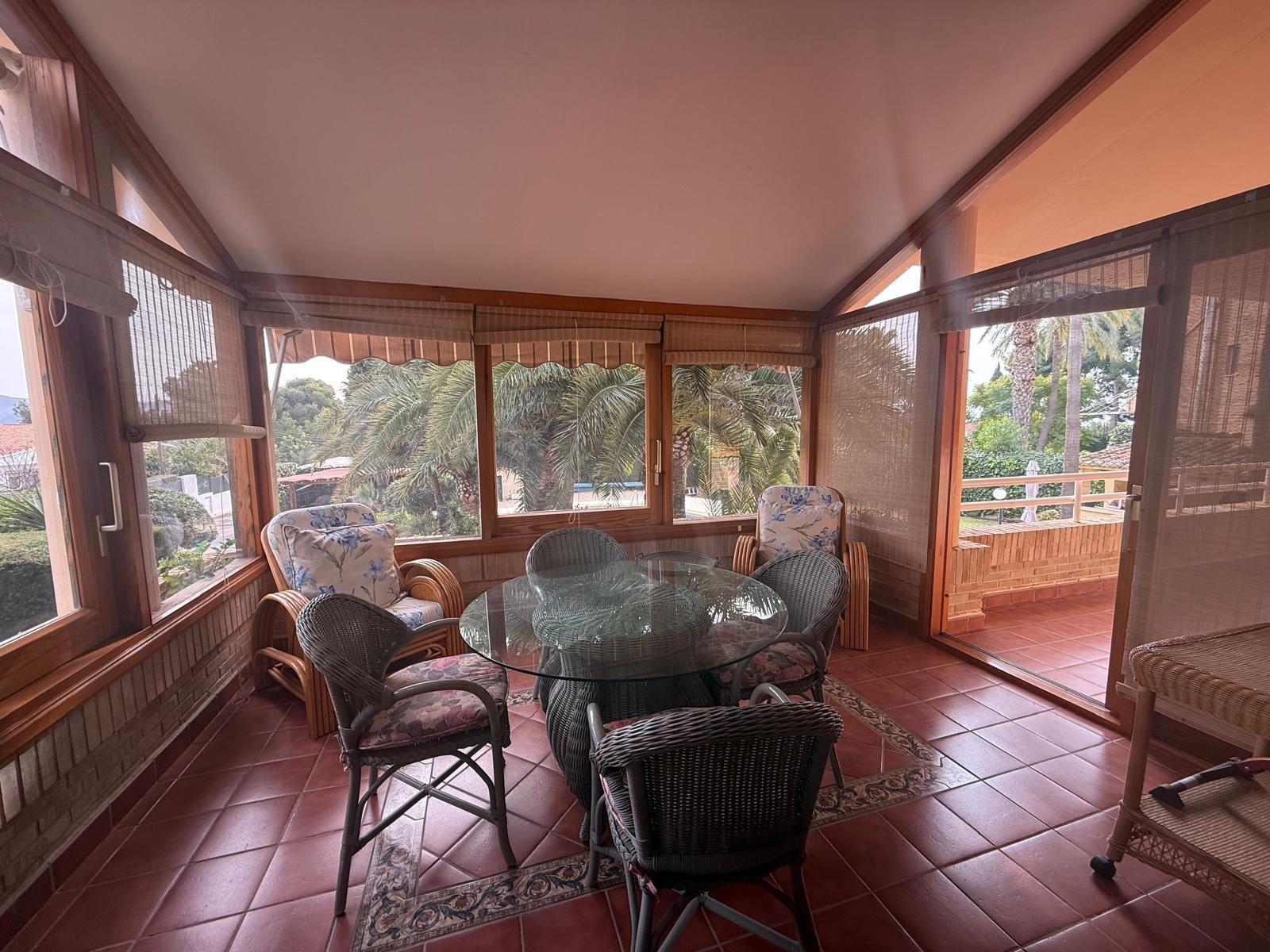 CASA INDEPENDIENTE EN PUEBLO LEVANTE