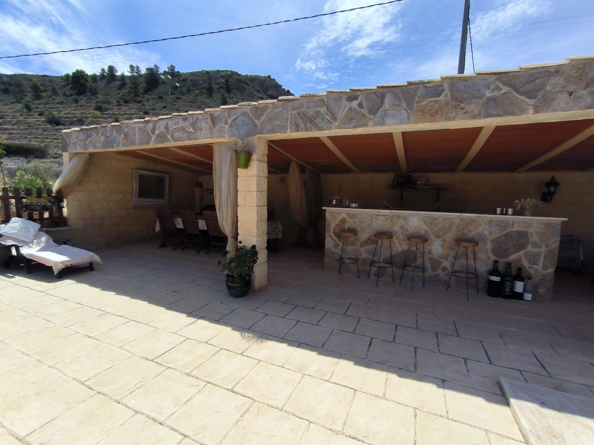 Chalet independiente, en la pintoresca zona de Relleu