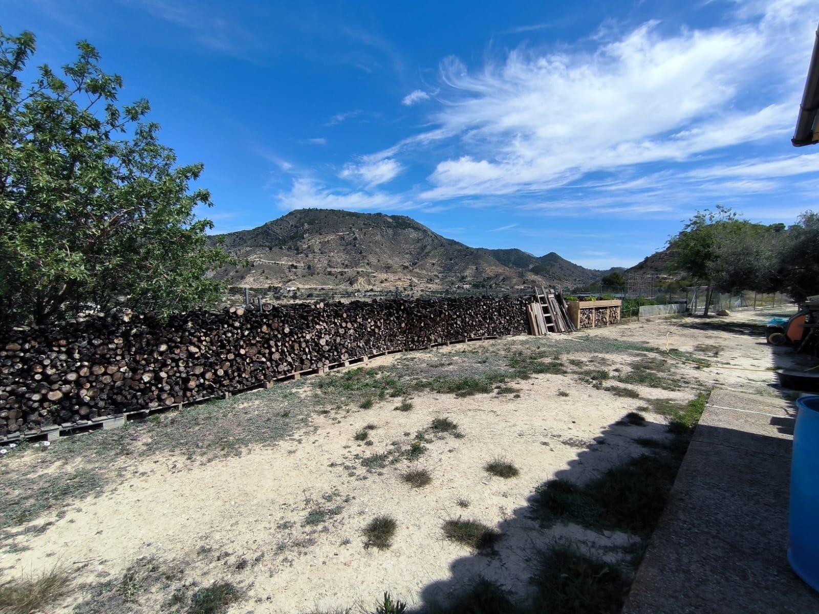Chalet independiente, en la pintoresca zona de Relleu